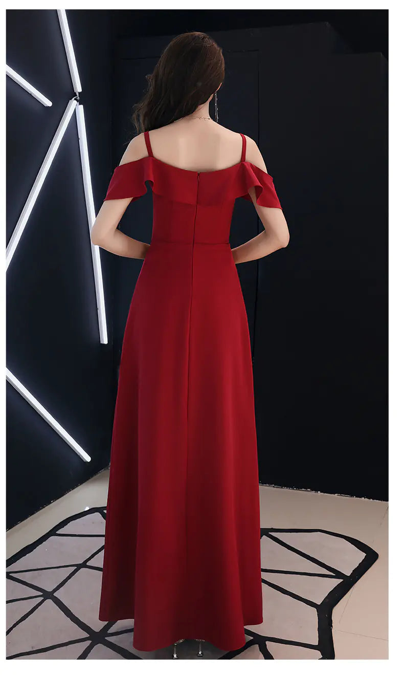 Elegant Off-Shoulder Maxi Dress with Slit Design
