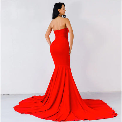 Elegant Off-Shoulder Solid Color Maxi Dress with Slit