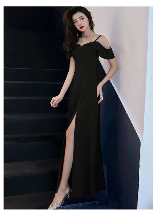 Elegant Off-Shoulder Maxi Dress with Slit Design
