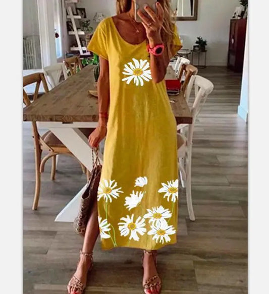 Daisy Print Maxi Dress with Side Slit for Women