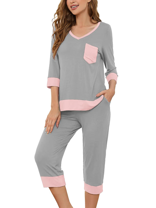 Furrzy Lounge Wear for women PJ Sets Casual Sleeping Clothes Light Gray X-Large 3/4 Sleeve Women Tops & Capri Lougepants with Pockets